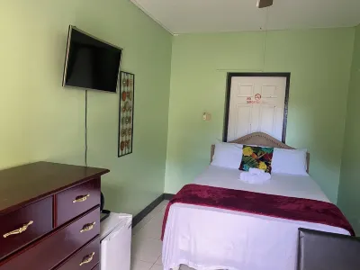 Suncress Villa Hotels in 