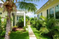 Wild Orchid 4 Bedroom Home Hotel di 