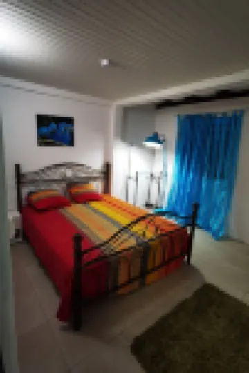 Bas de Villa en campagne Hotels in 