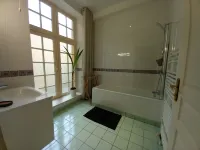 APARTMENT AT THE FOOT OF THE CHATEAU FORT Hotels in Sedan