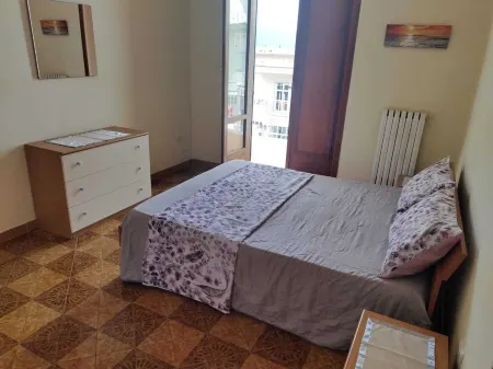 NUNZIA HOME INDEPENDENT APARTMENT 90 SQM. WITH BALCONY