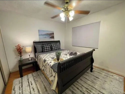 Nicely designed 3 bedrooms near March AF Base.