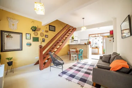 House near the center of Paraty with comfort and views Отели рядом с достопримечательностью «Centro Cultural SESC Paraty»