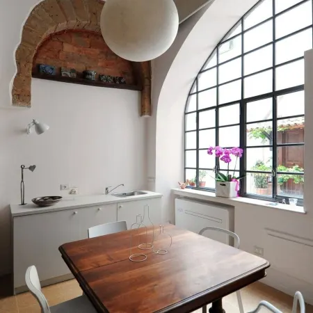 Cozy apartment two minutes from Teatro Verdi and Villa Comunale