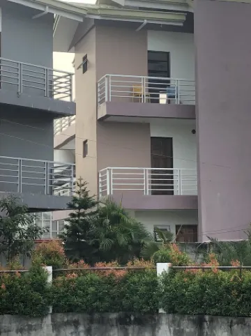 3 BEDS / 4 BATH BRAND NEW - 3 STORY TOWN HOME in BACOOR