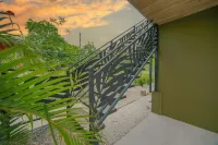 Paraiso Lima-King bed, balcony with jacuuzi, fast WiFi, EV charger