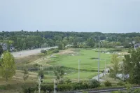 Luxury Condo on River/Golf Course with all the amenities. 10 min walk to beach