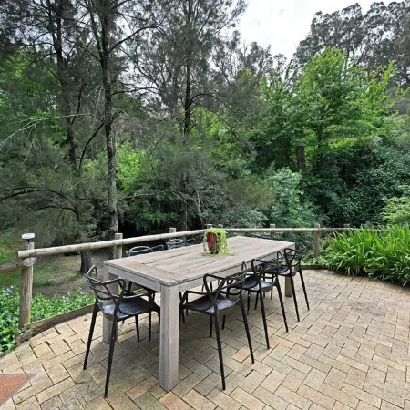 Secluded Wine Country Cottage Perfect for Groups, Walk to Nearest Cellar Door!