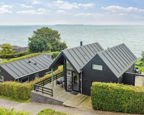 "Reinhard" - 50m from the Sea Hotels in Hejls