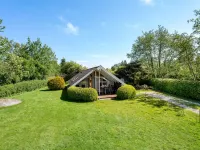 "Tytti" - 300m from the sea Hotels in Idestrup