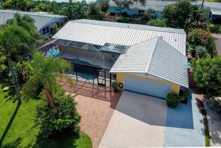 Space Coast Family Getaway Beach+Pool+Spa The Sea Turtle Cottage