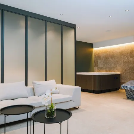 Kondo Hotel Allure