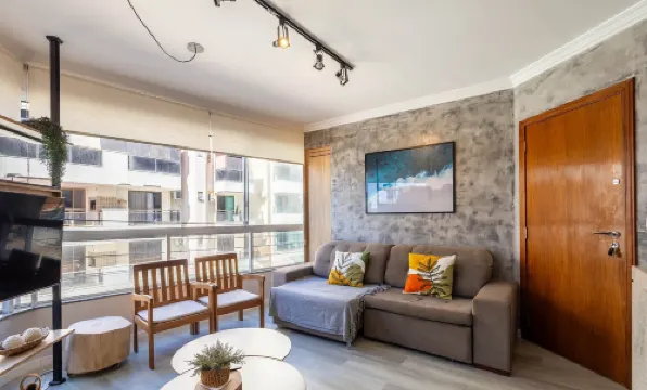 Apt with Balcony and BBQ 30m from the Sea Rdm0101