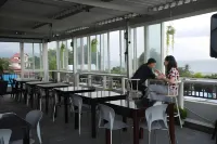 Avon's Residence
