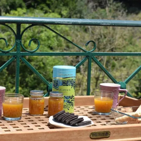 Villa Verde with Outdoor Jacuzzi