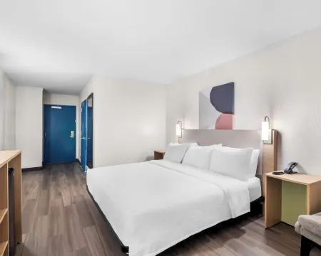 Spark by Hilton Roanoke Civic Center Hotels in Roanoke