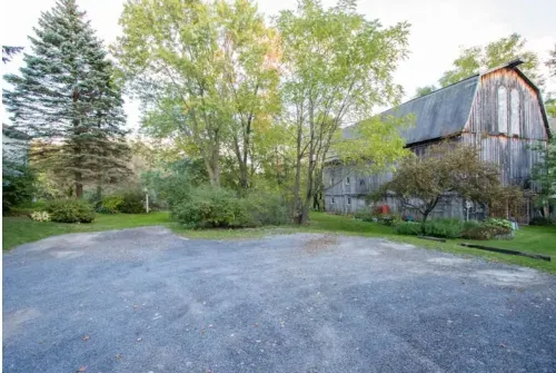 Charming Barn apt Skaneateles farm4
