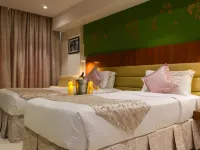 Club Emerald Hotels near BARC