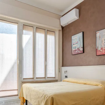 Hotel 3 Cozy and Authentic Stay in Ventimiglia Отели рядом с достопримечательностью «Станция Ventimiglia»