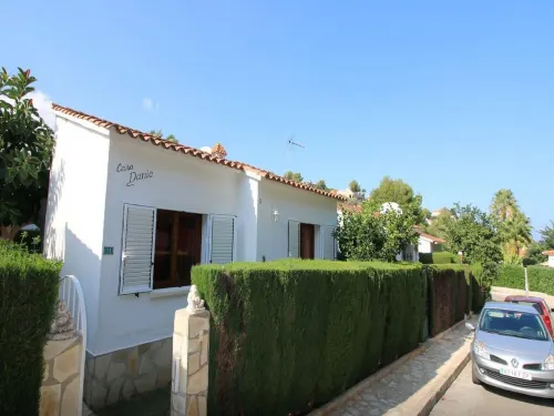 Villa in Denia with Pool near Montgó Park - Hot Tub