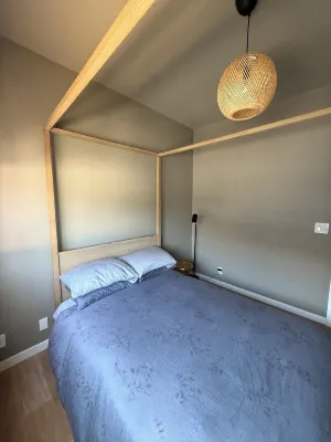 3-bedroom townhome in walkable Rockridge close to UC Berkeley and SF.