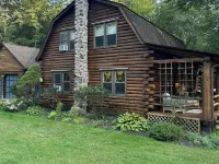 LOG  CABIN IN ZEN FOREST Hotels in Shawangunk