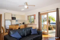 Batemans Bay Marina Resort Hoteles en Batehaven