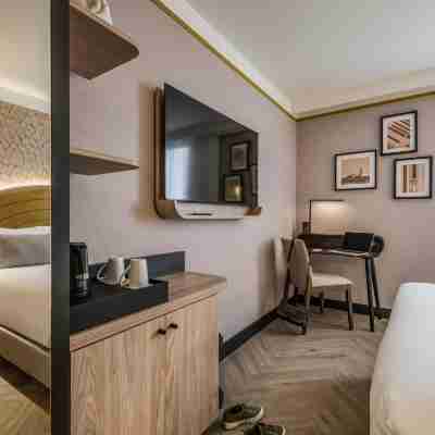 Mercure Chartres Est Rooms
