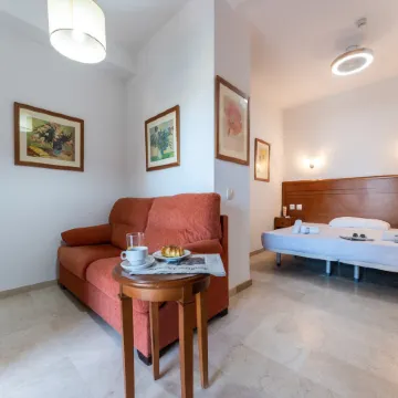 Beachfront Apartment -Don Juan Manilva