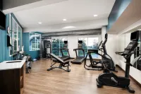 Holiday Inn Express & Suites SEQUIM by IHG - Gym