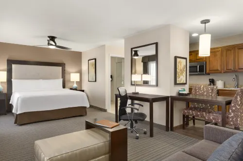 Homewood Suites by Hilton Fargo