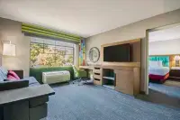 Hampton Inn East Aurora - Parkering