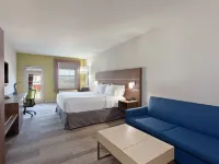 Holiday Inn Express & Suites CORONA by IHG Hotels in Corona