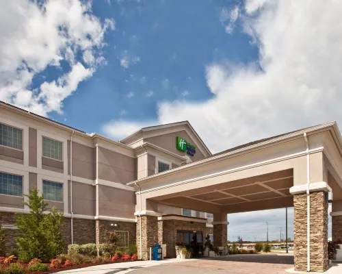Holiday Inn Express & Suites ADA by IHG Hotels in Ada