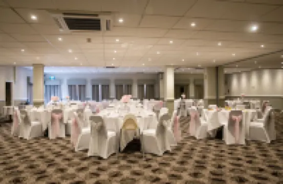 โรงแรม Holiday Inn Leeds Garforth บาย IHG