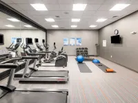 Holiday Inn Express & Suites CHARLOTTE AIRPORT by IHG Hotels near Enderly Park