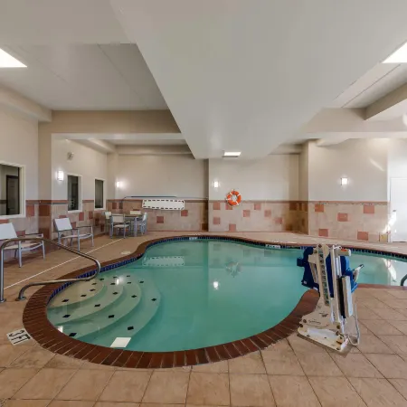 Country Inn & Suites by Radisson, Findlay, Oh