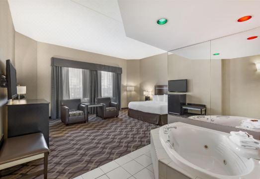 베스트 웨스턴 플러스 트레블 호텔 토론토 에어포트