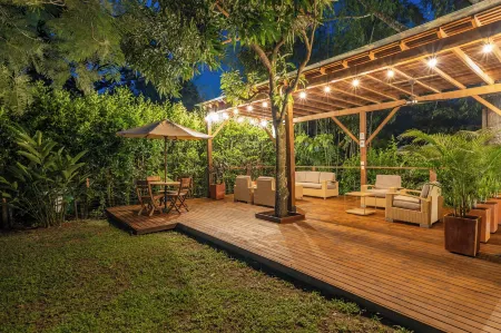 Casa Jacaranda Hotel Boutique -Cauca Viejo- Mayores de 14 años