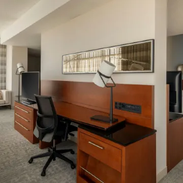 Montreal Airport Marriott in-Terminal Hotel