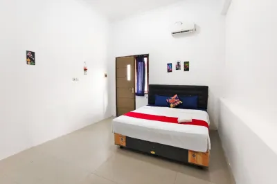 TwoSpaces Living at Bypass Homestay, Mojokerto Hotels in Jabon