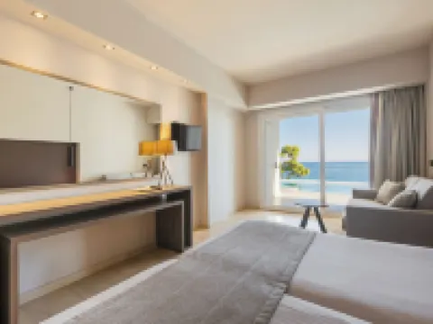 Alexandra Beach Resort & Spa Hotels in Planos