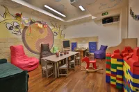 Hotel DreiSonnen Hotels in Serfaus