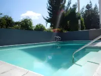 Travelodge by Wyndham Fairplex Pomona - Pools
