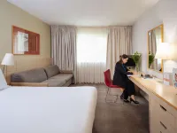 Novotel Milton Keynes - Lemmikkieläimet sallittu