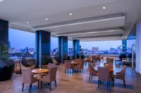 Hotel Melia Makassar - breakfast