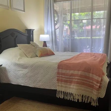 Great location, a block away from the beach