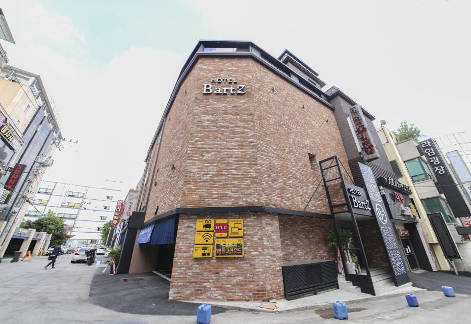 평택 호텔 바츠 로비 사진