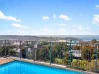 Bondi Studio Apartment with Pool & Rooftop Views - 주방
