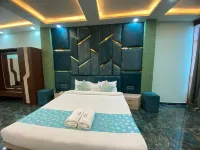 VRINDA HERITAGE HOTEL & BANQUET HALL Hotels in Siwan